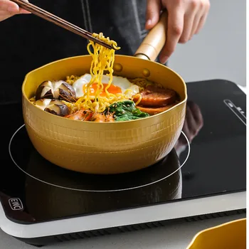

A pot of multi-purpose golden milk pot looks good and does not stick to the pot light smoke less oil small cooking pot is