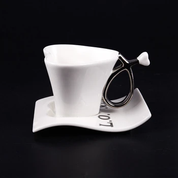 

Hot New 200ML Creative Love Heart-shaped Ceramic cups