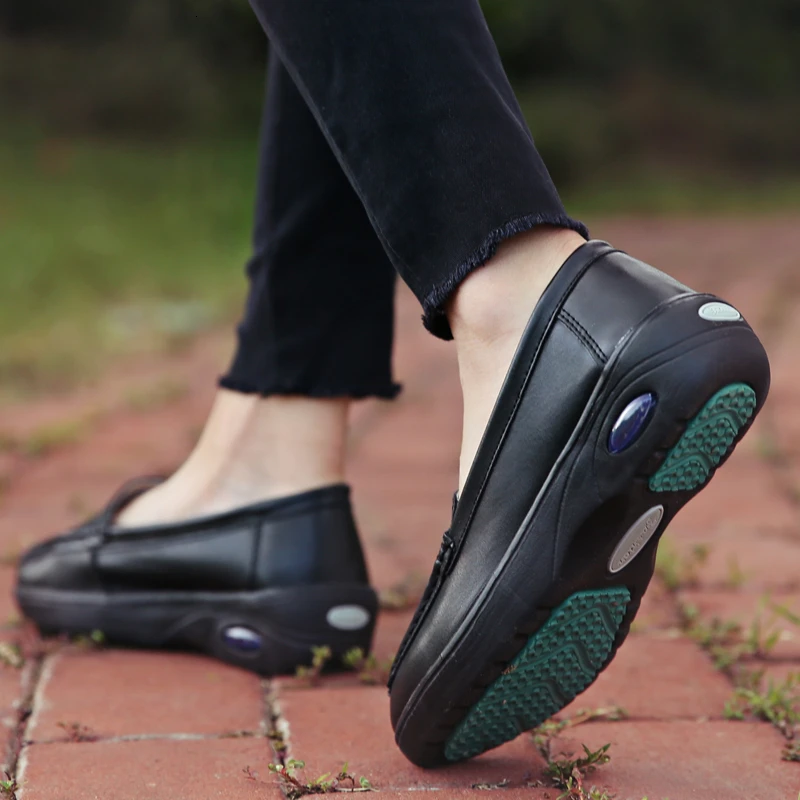 PU Leather Women Casual Flats Shoes Nurse Shoes Black White Air Cushion Sneakers Shallow Breathable Solid Slip-on Loafers Female