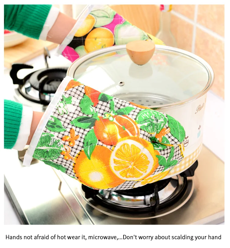 Microwave gloves thickened flower thickened heat proof oven gloves send a square heat shield