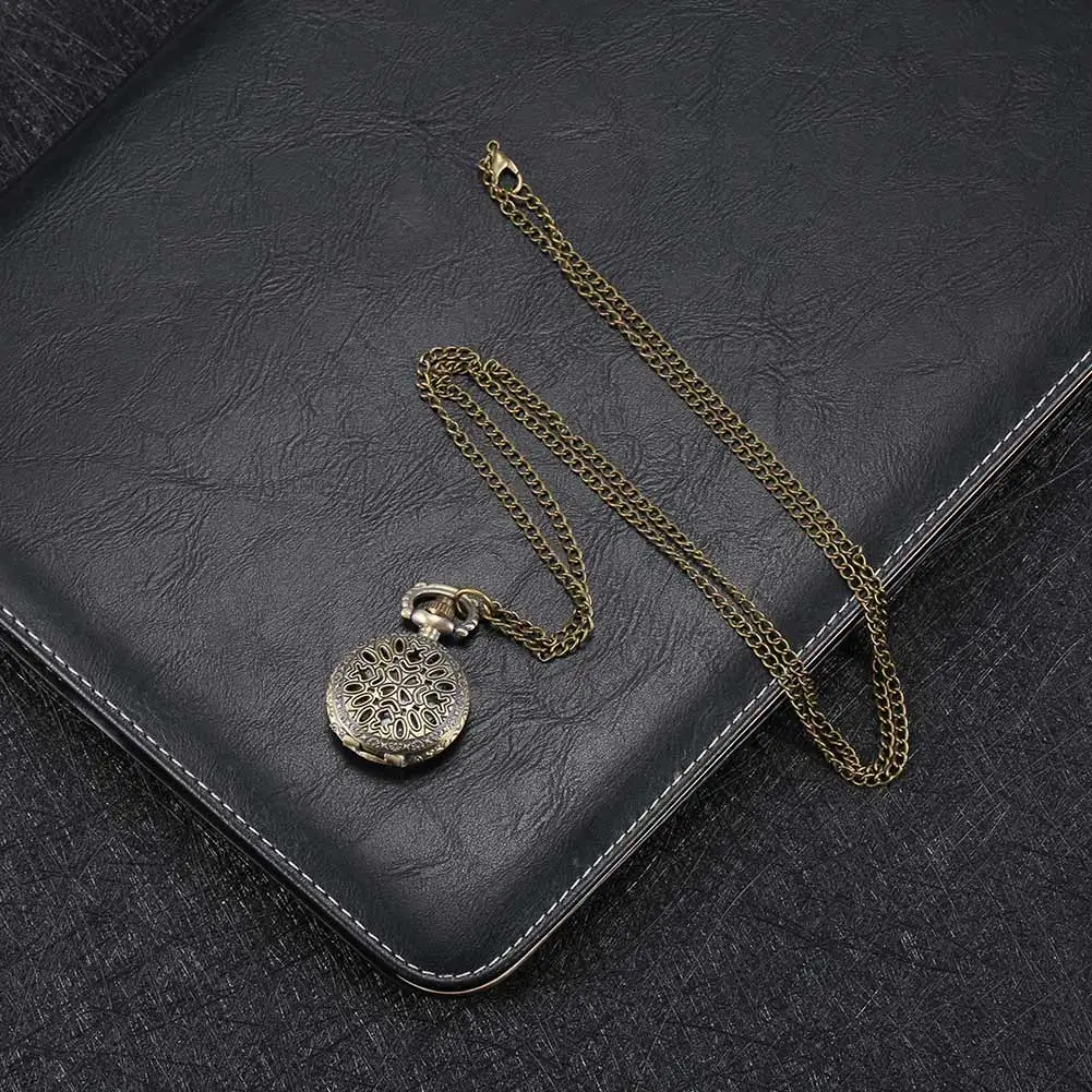 Fashion Vintage Women Pocket Watch Alloy Retro Hollow Out Flowers Pendant Clock Sweater Necklace Chain Watches Lady Gift FOU99 pocket watch