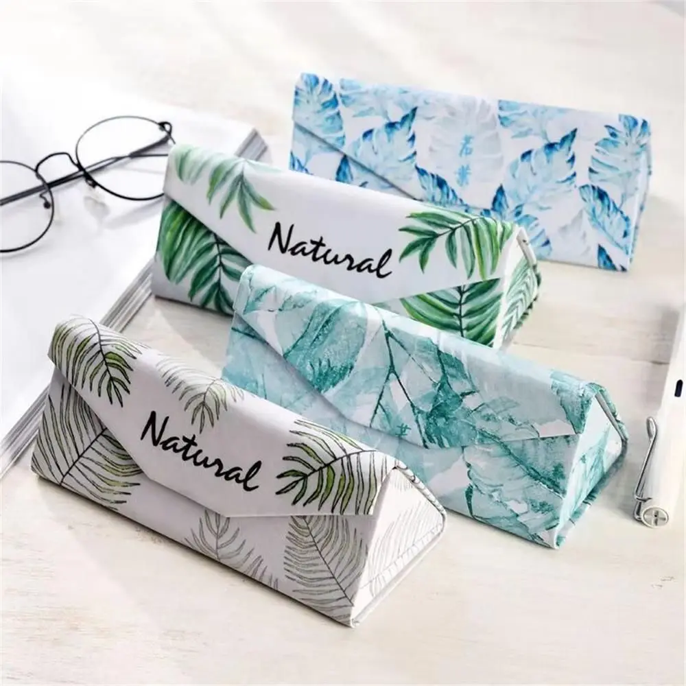 

Triangular Foldable Glasses Case Portable Students Myopia Eyeglasses Storage Boxes Sunglasses Case