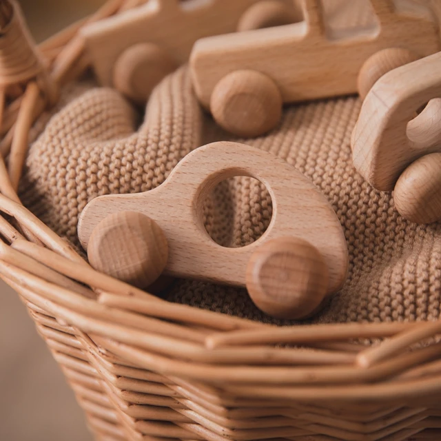 1PC Baby Toy Beech Wood Blocks Cartoon Car Educational Montessori Toys Children Teething Play Gym Baby Birthday Gift Products 5