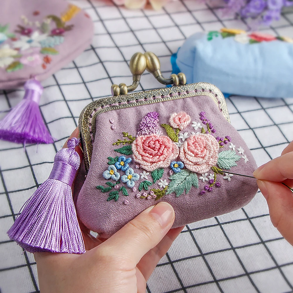 Cartera bordada con cinta de 4 tipos, bolso de flores hecho a mano, monedero  con costura, Kit de punto de cruz para principiantes, herramienta de  manualidades artísticas - AliExpress Hogar y jardín