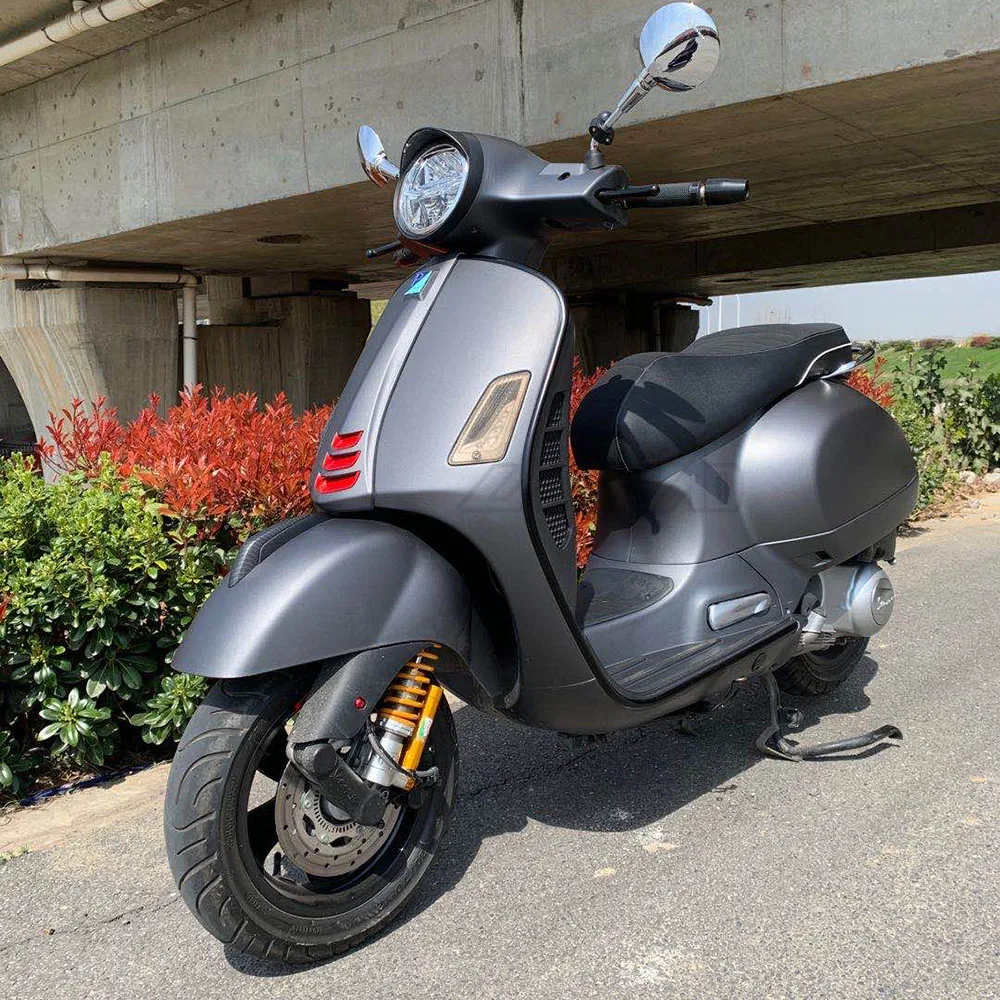 vespa headlight cover (1)