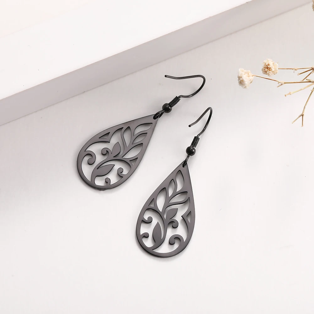 Wave Hoops Earrings S00 - Women - Accessories