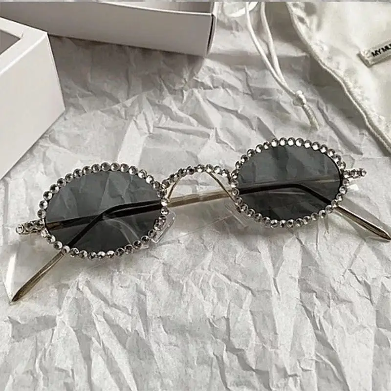 Роскошные Овальные Солнцезащитные очки женские Маленькие стразы рамка bling diamond брендовые Солнцезащитные очки Модные женские оттенки круглые oculos
