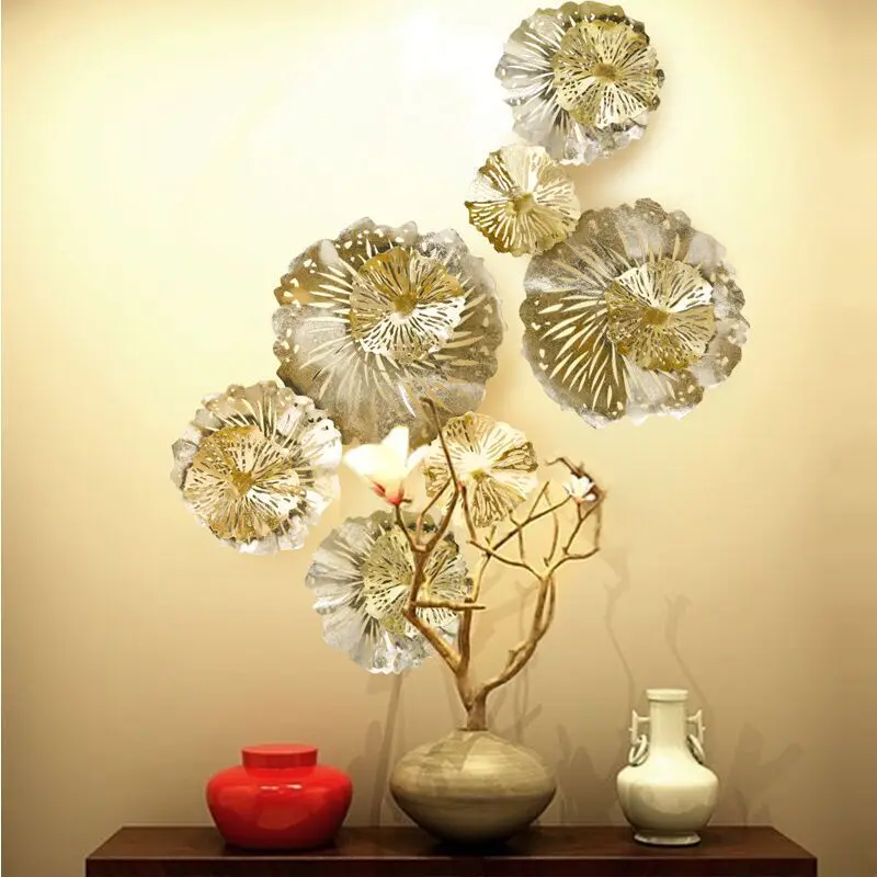 

European wrought iron golden color wall flower decoration Three-dimensional hanging Creative home living room