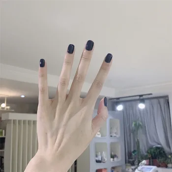 

24pcs/box Square Head short size Pure Color False Nails press on Bright Color Showing Hands White Wearing artificial nail tips