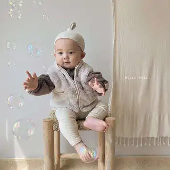 

Korean version of children's clothing 2020 infant autumn and winter new plush vest, newborn baby outer wear vest cotton pocket
