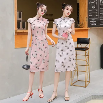 

Elegant Women Print Mandarin Collar Chinese Dress Pink Satin Vintage Cheongsam Vestidso Big Size 4XL Sexy Qipao