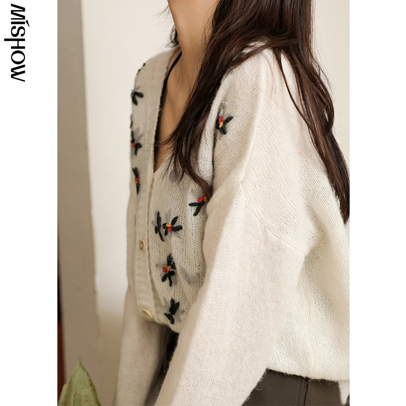 MISHOW 2020 Autumn Cardigan For Women Floral Embroidery Single Breasted Sweater Long Sleeve Knitwear Female Tops MX20C5815 |