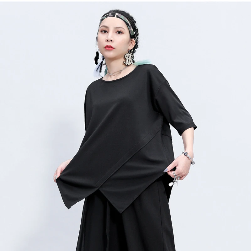 [EAM] Women Black Irregular Big Size T-shirt New Round Neck Three-quarter Sleeve  Fashion Tide  Spring Summer 2020 1Z356