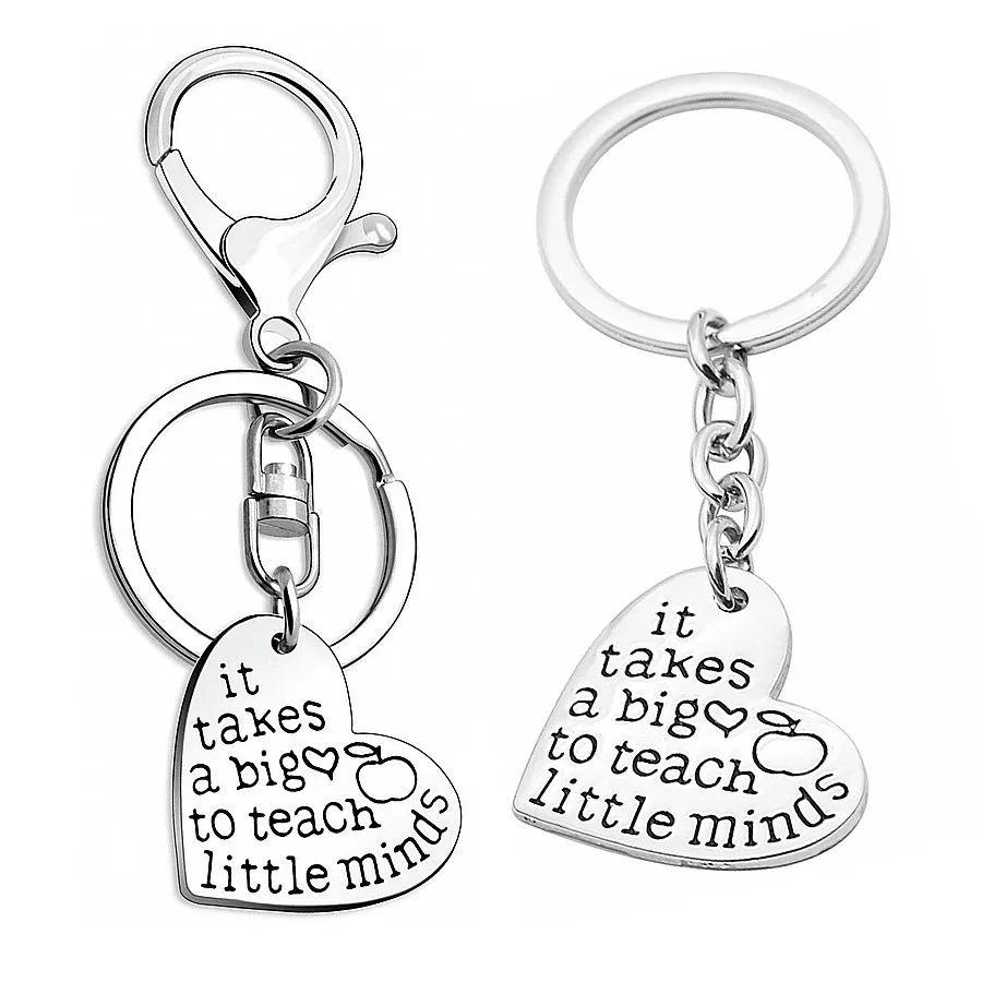 "Это занимает большое сердце, чтобы учитель маленький ум день учительницы брелок