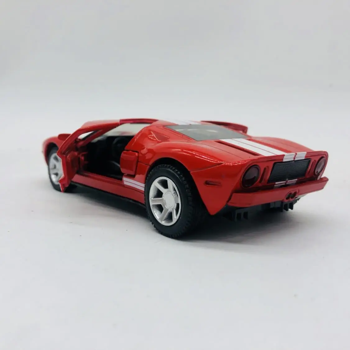 Красный 1/32 редкий специальный литой металл 2005 Американский GT суперкар модель мебель выставка Коллекция игрушек для детей