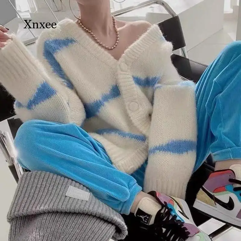 

Женский свободный корейский Кардиган в полоску, свободная верхняя одежда, женский свитер, пальто, свитер с V-образным вырезом, подходящий цвет, 2021