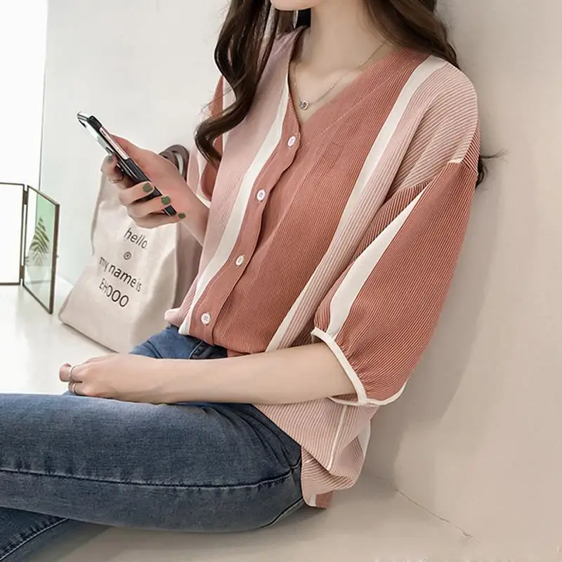 

women's blouses 2020 summer korean style oversized stripe shirt short sleeve loose large sizes shirts for women top clothing