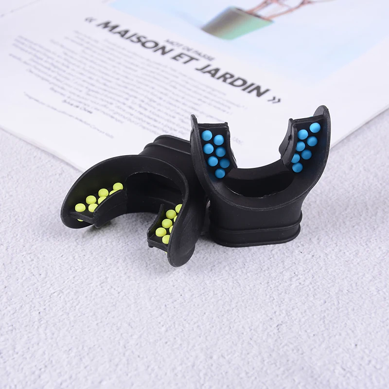 Scuba Diving Silicone 2 Colors Tab Replacement Regulator Snorkel Fit Mouth Piece
