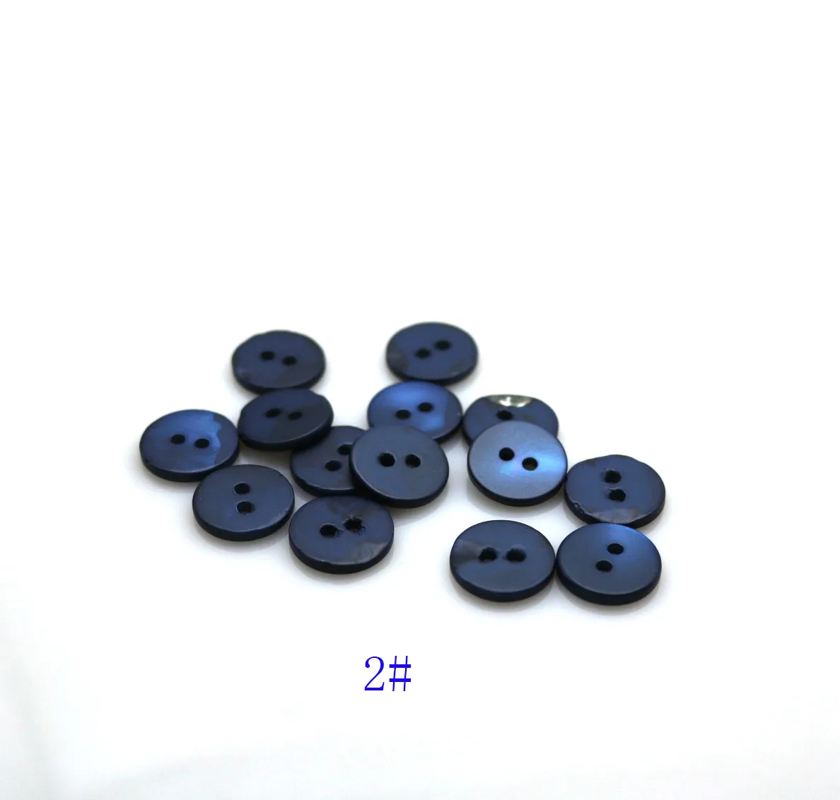 50pcs/lot 14mm fashion natural dyed top shell button real shell button 2 holes button - Цвет: 2