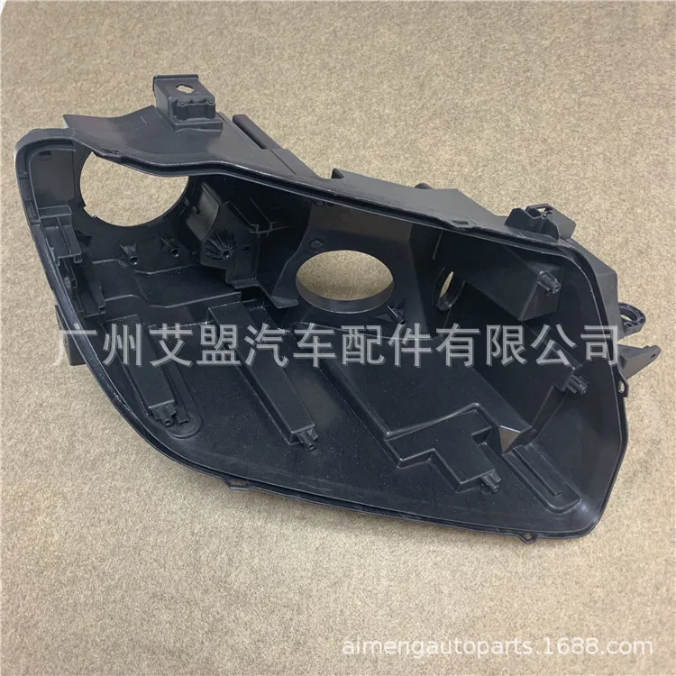 

Made for 16-18 Volkswagen Touran L headlights housing High match lamp shade lamp