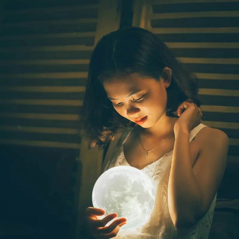 3D Printing LED Moon Lamp 16 LED Colors USB Charging Rechargeable Nightlight Remote& Touch Control PVC& wood 12 HOURS