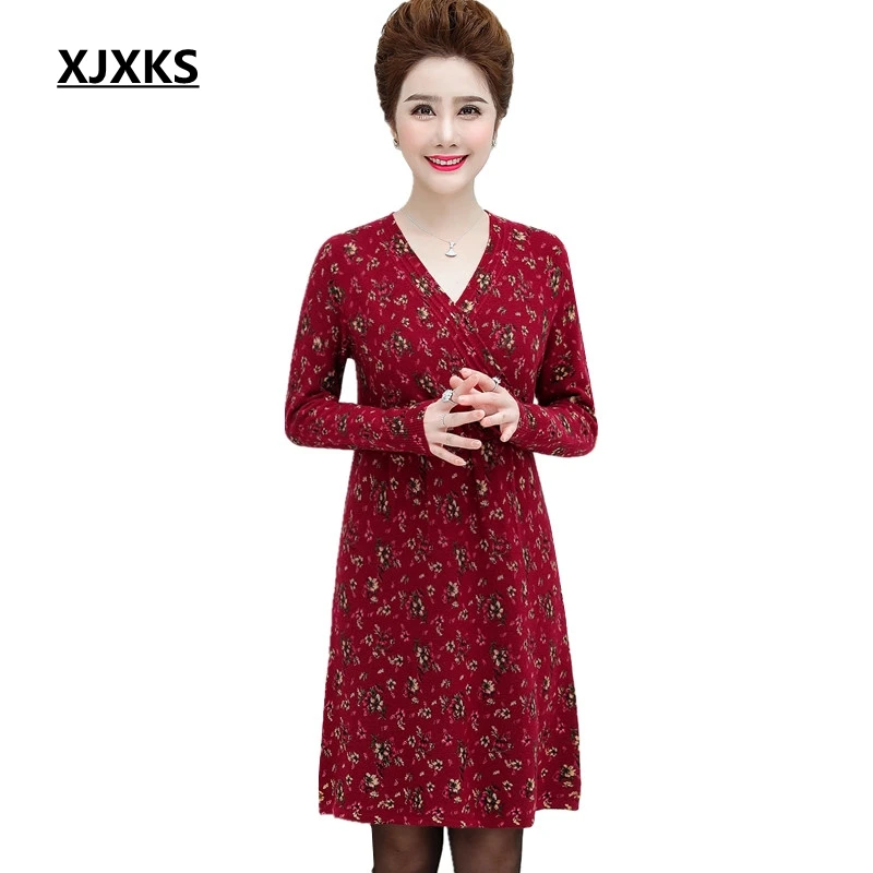 

XJXKS Fall 2019 Women Knitted Sweater Dress Vintage Reactive Printing Vestidos Long Pullover V Neck Plus Size Long Sweater