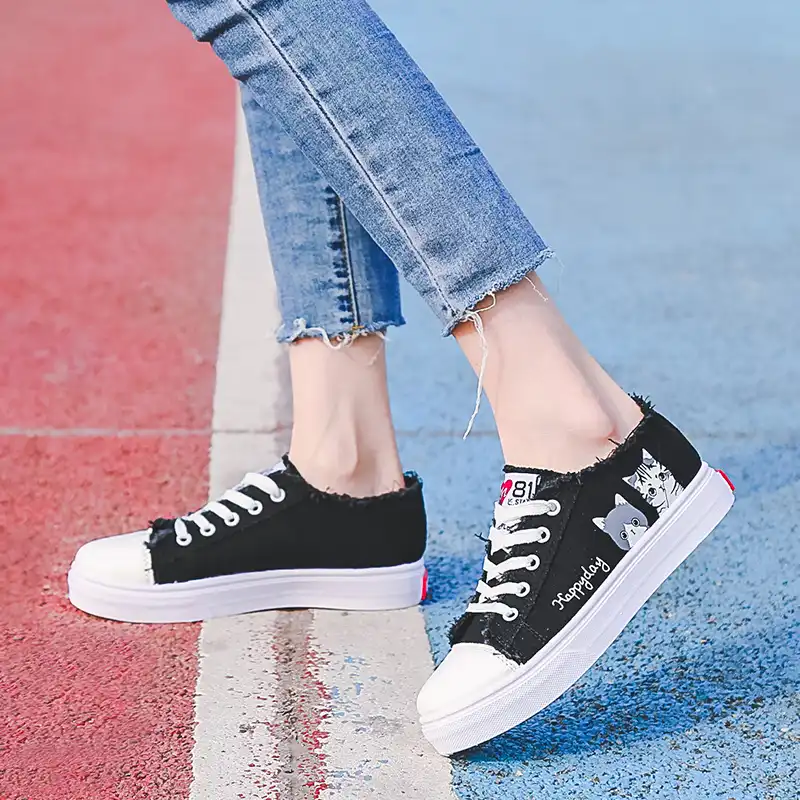 cute womens tennis shoes