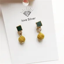 Модная Горячая линия маленькие прозрачные геометрические квадраты серьги-гвоздики завод пушистый шар серьги темперамент короткий кулон ювелирные изделия