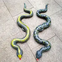 Крупного плана природа шутки сувениры животных купальный надувные игры игрушечная змея для рептилий