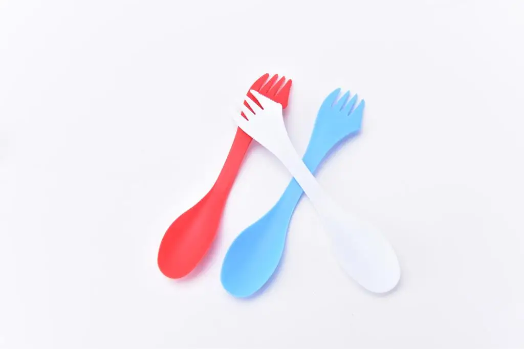 

New 6Pcs Multifunction Camping Hiking Utensils Spork Combo Travel Gadget Spoon Fork