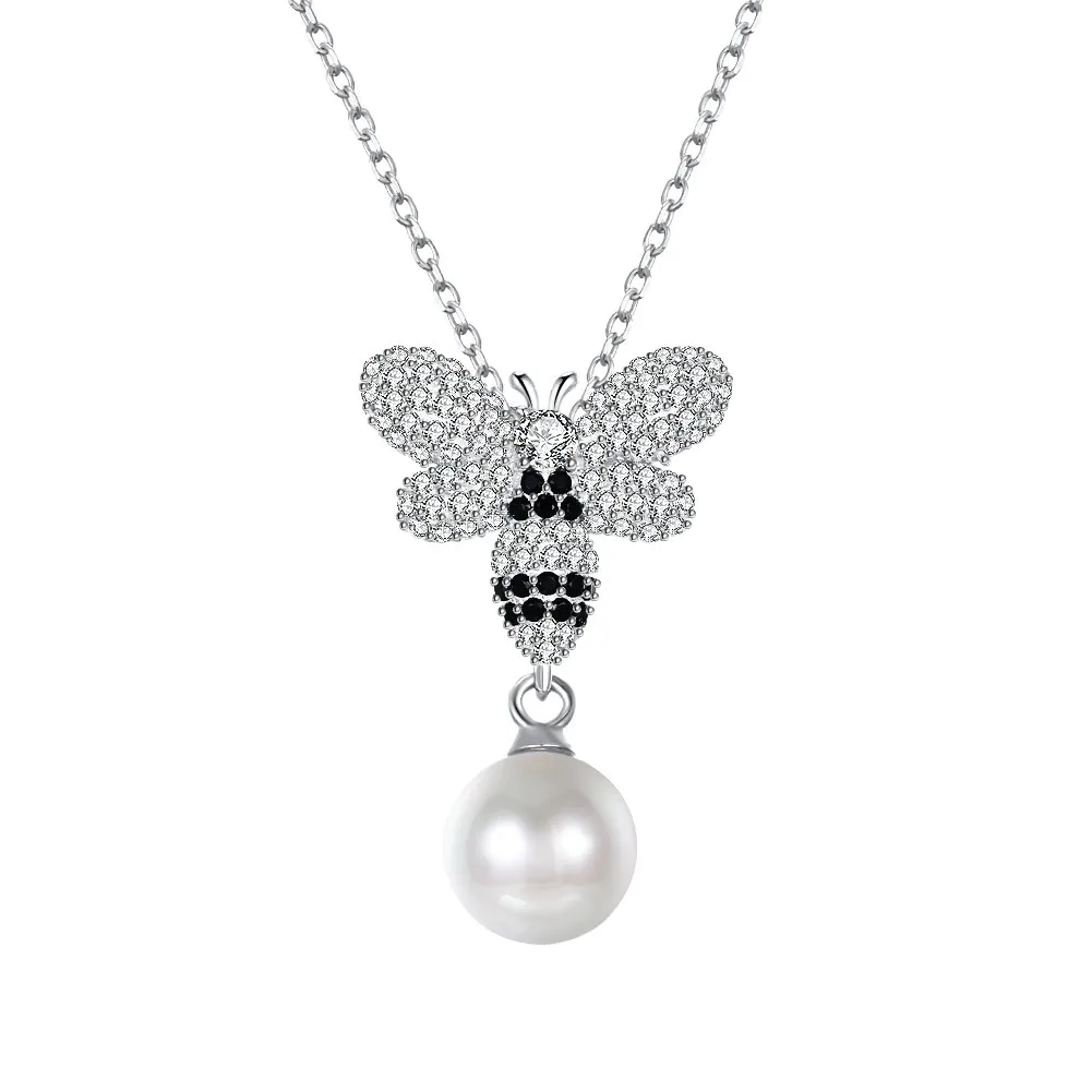 

Japanese and Korean temperament style pendant P925 sterling silver exquisite girl necklace beautiful butterfly and white pearl