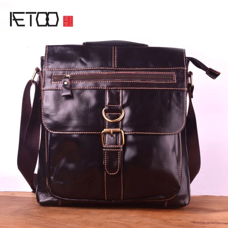 

AETOO Business retro large-capacity men's shoulder bag, hand-colored computer bag, vertical men's fashion handbag