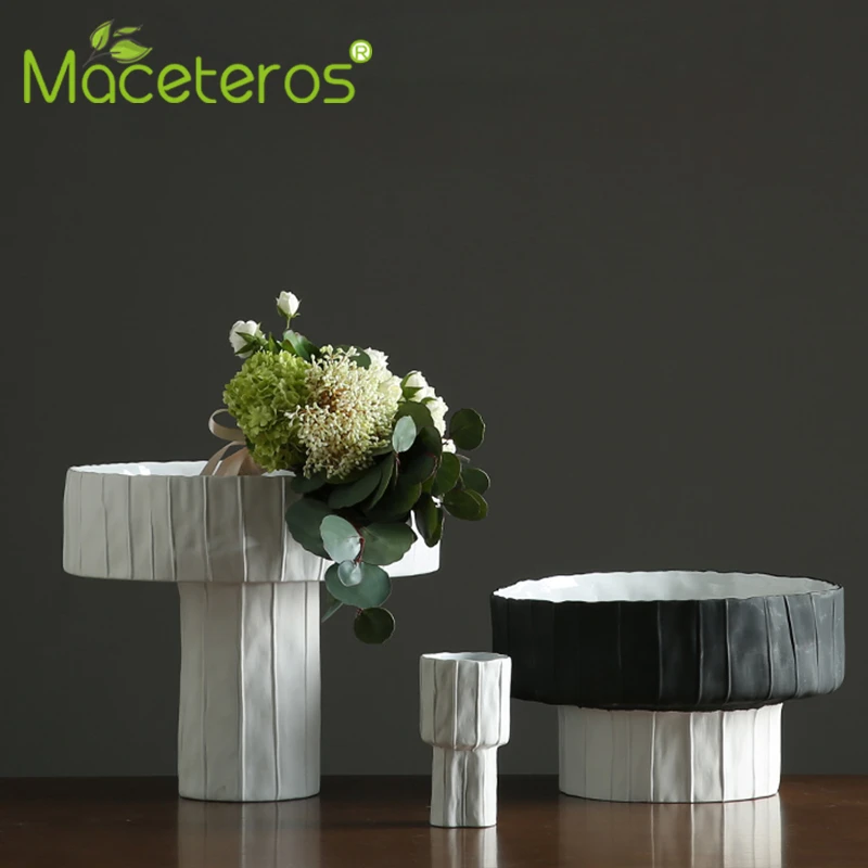 Цветочный горшок в современном минималистичном стиле творческое искусство