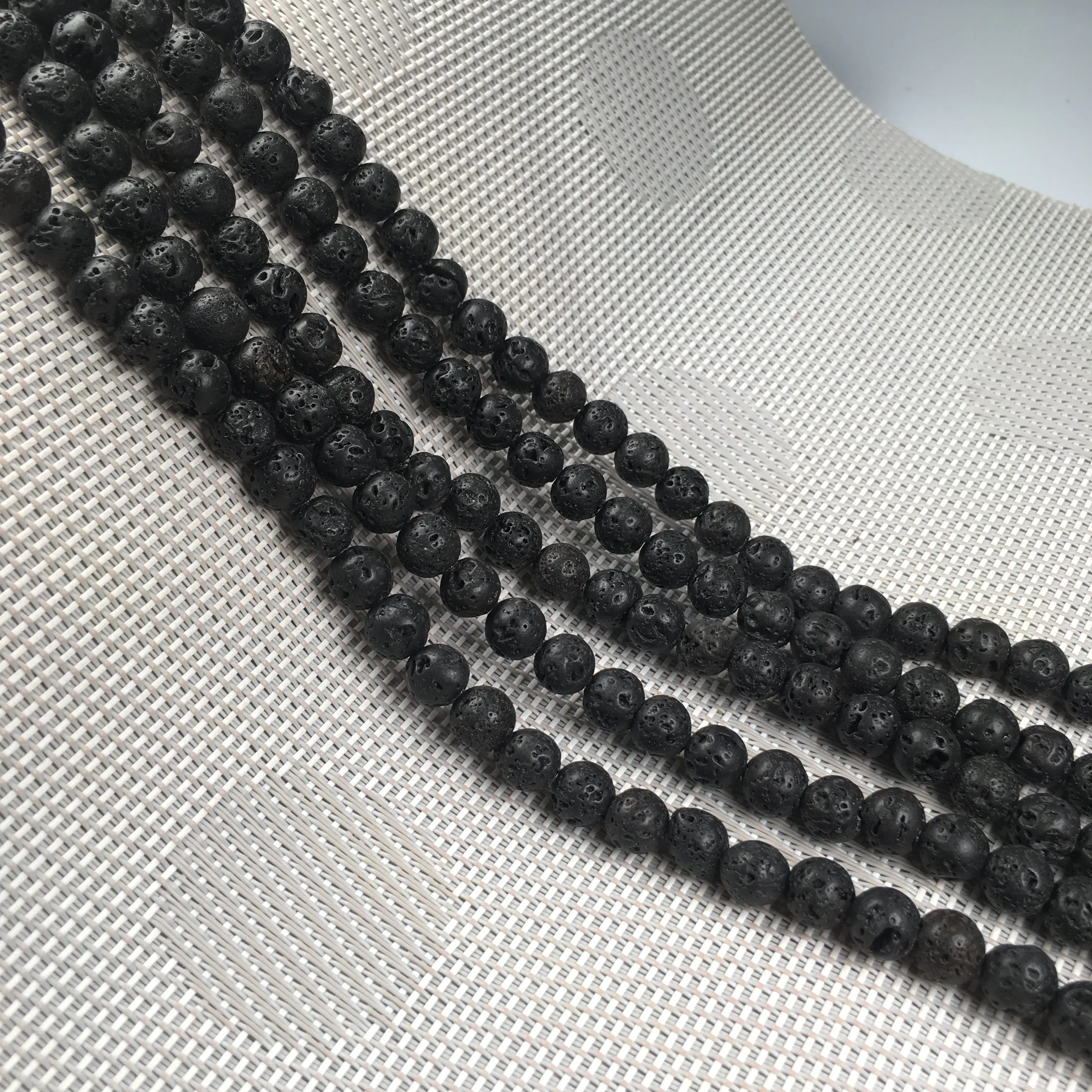 

6 8 10mm Natural Stone Coral Beads Round Black Loose Beads Isolation Beads for Jewelry Making DIY For Charms Bracelet Necklace