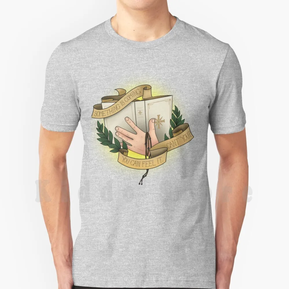 Qualcosa Sta Arrivando T Shirt Fai Da Te Grande Formato 100% Cotone Farcry Farcry 5 Far Cry 5 Far Cry Joseph Seed Il Padre Tradizionale