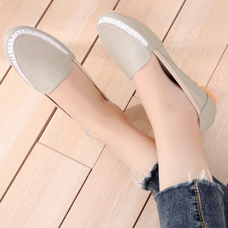 

Crystal Shallow With Basic Slip-On Pumps for Women Round Toe Bling Solid Low Heel Ladies Pumps Casual Fashion Single Shoes