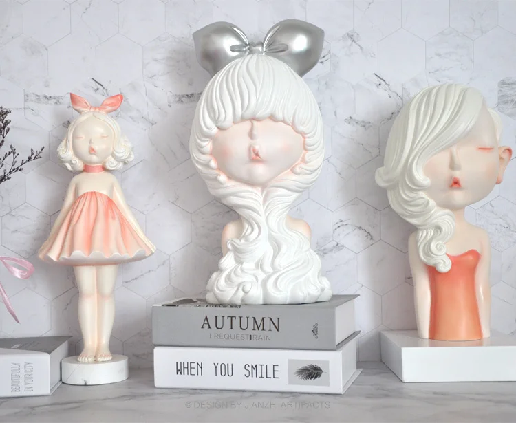 Nordic Angel beautiful girl decorations home table resin decoration accessories modern small lovely kiss and best gift statue