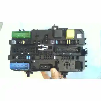 

5DK00866933 Case Relays/Fuses Opel Astra Gtc 1.7 16v Cdti