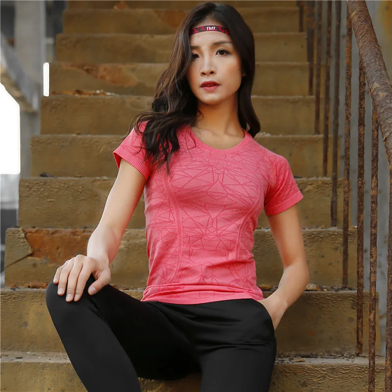 

New Elasticity Slim Fit Short Sleeve Yoga Suit Women's Large Size Quick-Dry Running Fitness Yoga Athletic T-shirt Short Sleeve