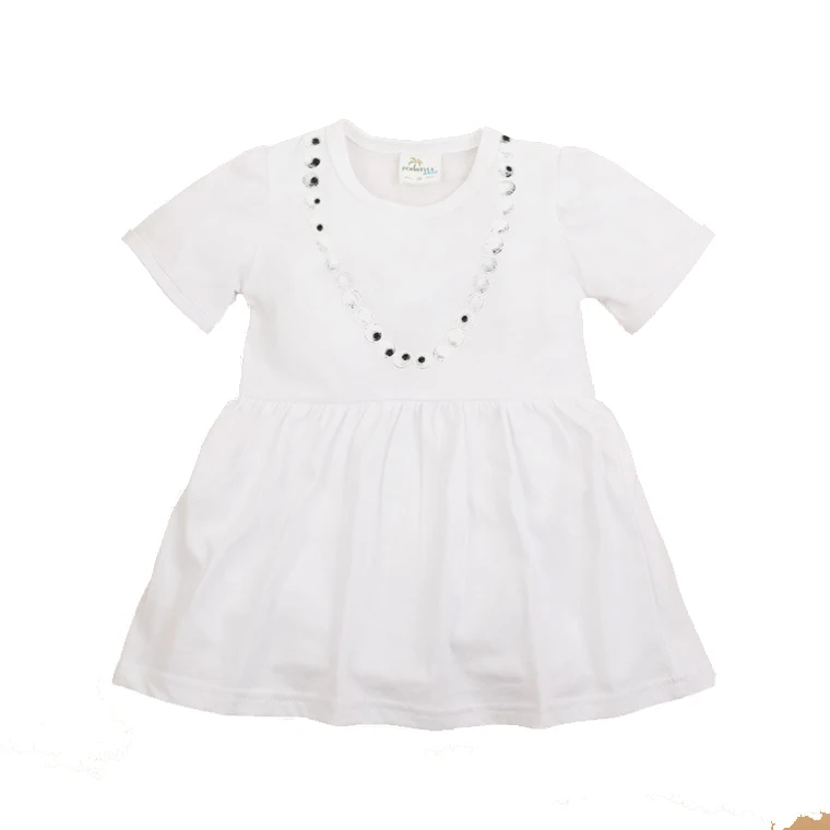 白色连衣裙哈衣