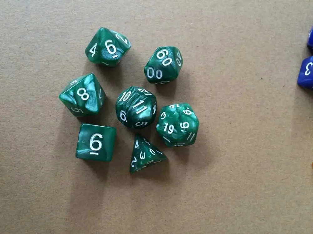 Зеленый 7 шт./компл. игральные кости DND набор dados rpg dadi игральные кубики dado многогранные dados rol dobbelstenen - Цвет: Зеленый