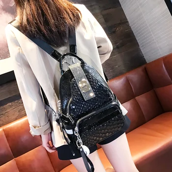 

Split Leather Mochilas Fashion Bags for Women 2020 Luxury Diamonds Travel Backpack Small Designer Bagpack