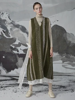 

Fall Winter 2019 New Collection sleeveless v neck long striped wool dress women