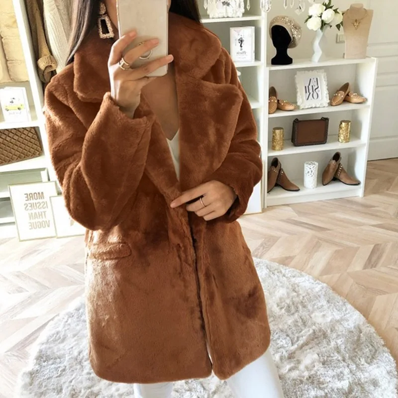 

2020 Autumn and Winter New Woolen Women's Mid-length Casual Fashion Solid Color Loose Plush Coat Imitation Fur Coat