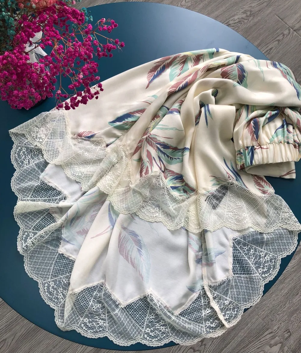 11942472146_1195770293