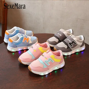 

2020 New Children's Shoes Boys with Luminous Sole Sneakers for Girls LED Lights Up Shoes Mesh Breathable Casual Shoes D01122