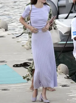 

Women Sweater Spring / Summer 2020 Suit Women New Violet Knitted Blouse + Midi Skirt