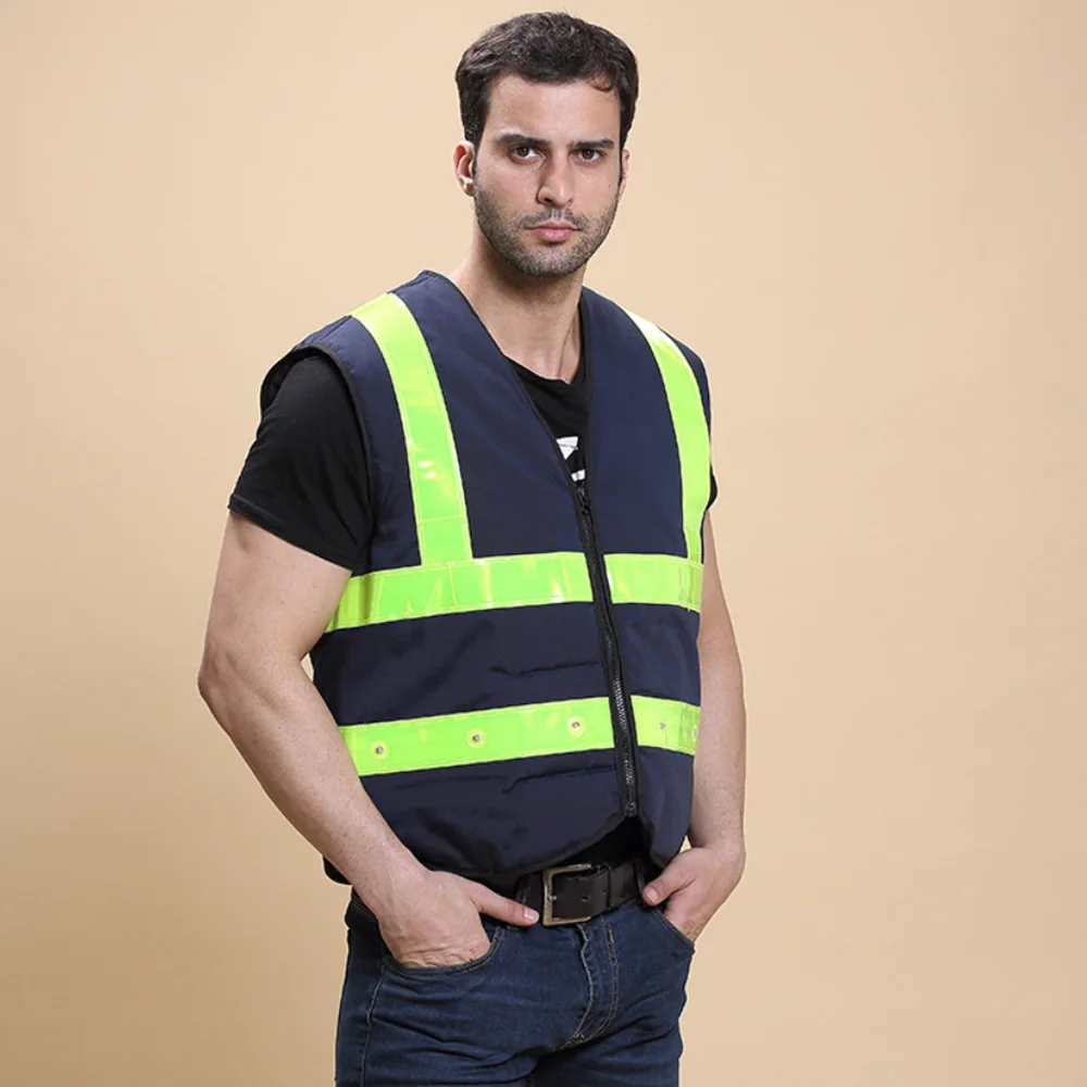 

12 LED Reflective Safety Vest High Visibility Traffic Night Safety Warning Clothing Outdoor Activities Light Up Safety Vest