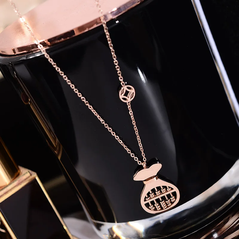 

YUN RUO Lucky Money Bag Pendant Necklace Fashion Rose Gold Stainless Titanium Steel Woman Jewelry Not Change Color Drop Shipping