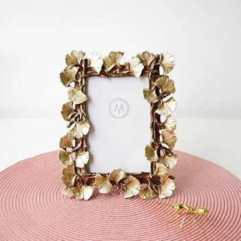 

New Resin Retro Frame Golden Ginkgo Leaf Photo Frame Home Decorations